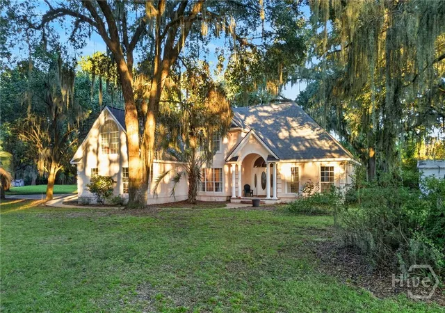Photo 2 of Single family home for sale at 970 Oak Crk Rd, Riceboro, GA 31323 | MLS# SA366557 | Listing updated on 2026-10-15