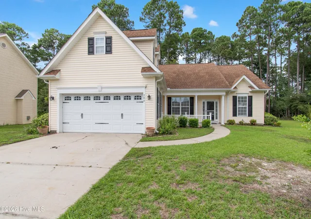 Photo 3 of Single family home for sale at 709 E Pipers Glen, Shallotte, NC 28470 | MLS# 100600551 | Listing updated on 2026-09-21