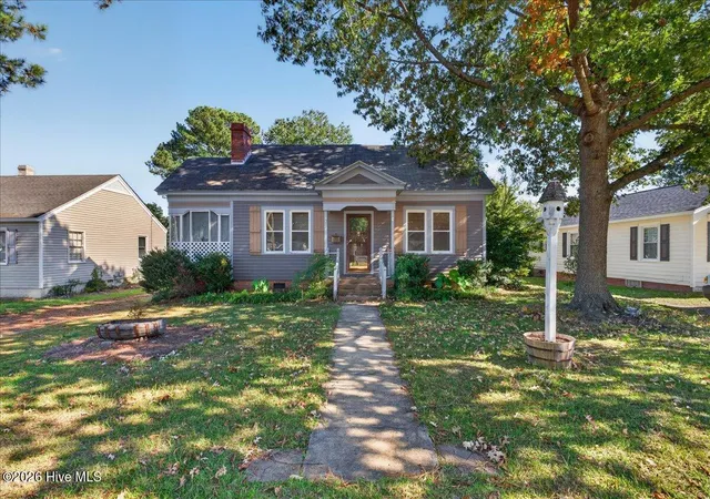 Photo 1 of Single family home for sale at 410 Charlotte St, Roanoke Rapids, NC 27870 | MLS# 100611497 | Listing updated on 2026-10-20