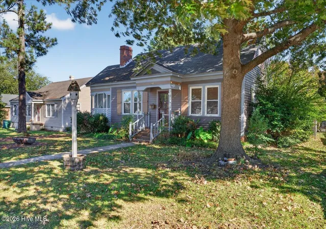 Photo 2 of Single family home for sale at 410 Charlotte St, Roanoke Rapids, NC 27870 | MLS# 100611497 | Listing updated on 2026-10-20