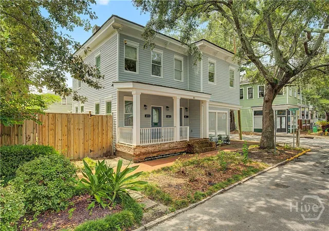Multi family home for sale at 221 W Duffy St, Savannah, GA 31401 | MLS# SA366694