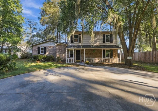 Photo 1 of Single family home for sale at 1477 Lake Dr, Midway, GA 31320 | MLS# SA366783 | Listing updated on 2026-10-27