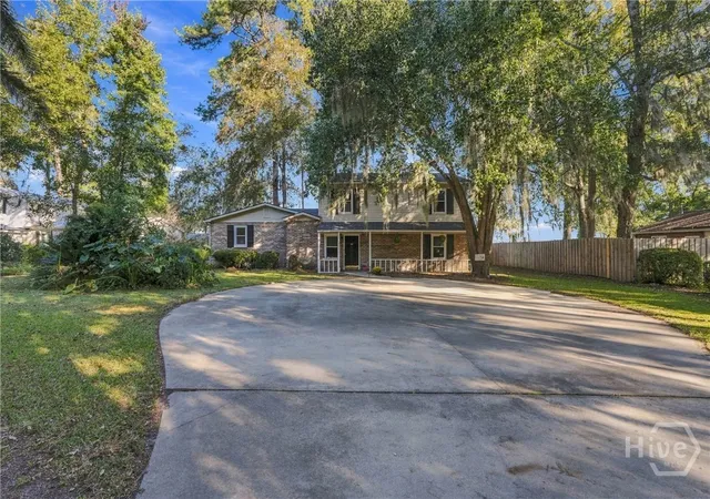 Photo 3 of Single family home for sale at 1477 Lake Dr, Midway, GA 31320 | MLS# SA366783 | Listing updated on 2026-10-27