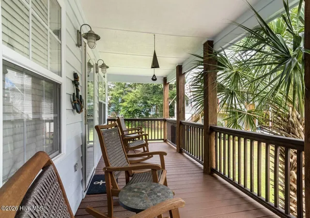 Photo 2 of Single family home for sale at 303 Osprey Ridge Ct, Emerald Isle, NC 28594 | MLS# 100603371 | Listing updated on 2026-09-19