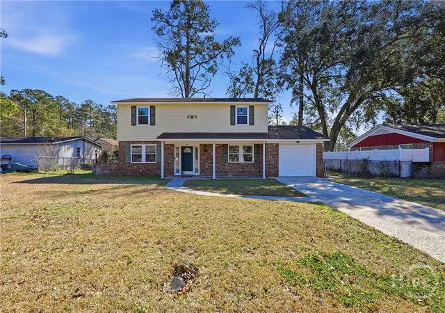 Photo 1 of Single family home for sale at 407 Willow Rd, Savannah, GA 31419 | MLS# SA349769 | Listing updated on 2026-09-12