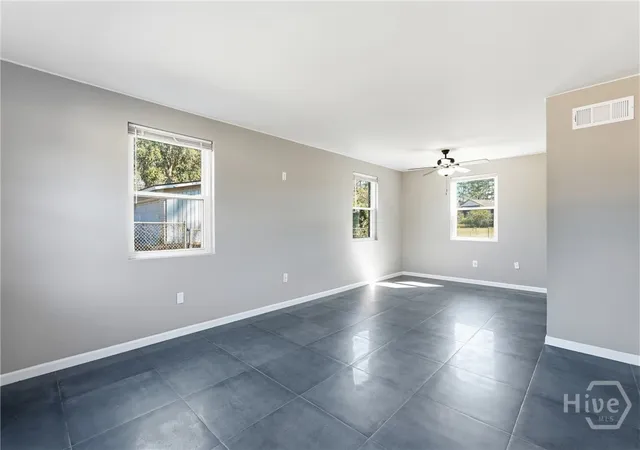 Photo 2 of Single family home for sale at 407 Willow Rd, Savannah, GA 31419 | MLS# SA349769 | Listing updated on 2026-09-12
