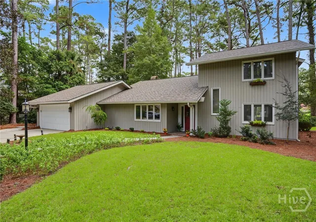 Photo 3 of Single family home for sale at 4 Marburg Ln, Savannah, GA 31411 | MLS# SA366206 | Listing updated on 2026-10-29