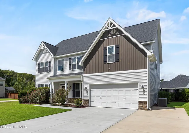 Photo 2 of Single family home for sale at 310 Bear Run, Jacksonville, NC 28540 | MLS# 100603341 | Listing updated on 2026-09-16