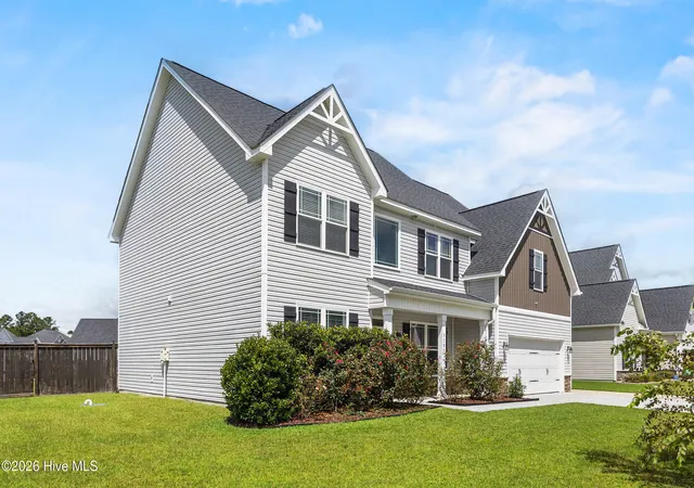 Photo 3 of Single family home for sale at 310 Bear Run, Jacksonville, NC 28540 | MLS# 100603341 | Listing updated on 2026-09-16