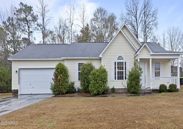 Photo 1 of Single family home for sale at 102 Crystal Stone Way, Jacksonville, NC 28546 | MLS# 100601829 | Listing updated on 2026-09-11