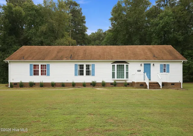 Single family home for sale at 1475 Pocosin Rd, Winterville, NC 28590 | MLS# 100610630