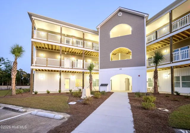 Condo for sale at 400 Lighthouse Ln #A2, Swansboro, NC 28584 | MLS# 100609013