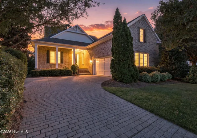 Photo 2 of Single family home for sale at 551 Windstar Ln, Wilmington, NC 28411 | MLS# 100602225 | Listing updated on 2026-09-14