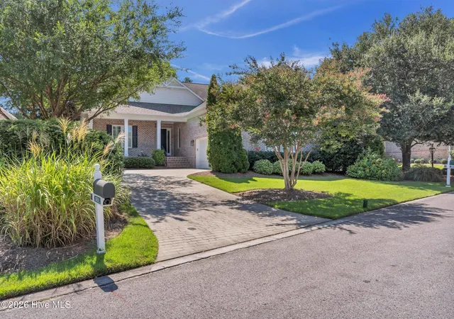 Photo 3 of Single family home for sale at 551 Windstar Ln, Wilmington, NC 28411 | MLS# 100602225 | Listing updated on 2026-09-14