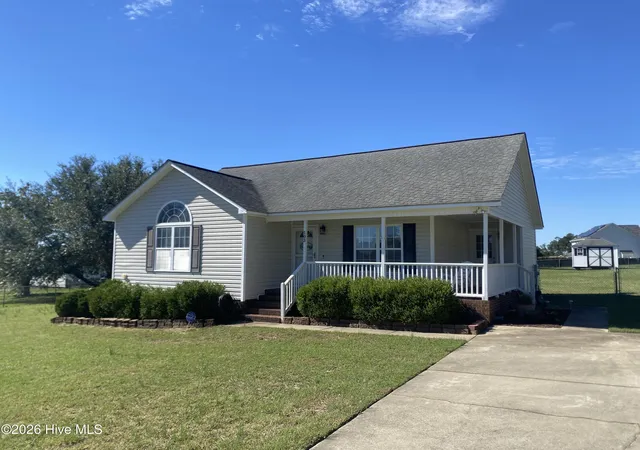 Single family home for sale at 103 Stewart's Farm Rd, La Grange, NC 28551 | MLS# 100609423