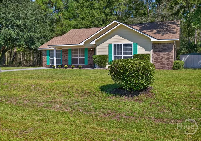 Photo 2 of Single family home for sale at 47 Angie St NE, Hinesville, GA 31313 | MLS# SA366502 | Listing updated on 2026-10-16