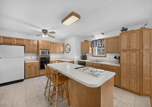 Photo 4 of Single family home for sale at 926 Chambers Fry Rd, Edenton, NC 27932 | MLS# 100601306 | Listing updated on 2026-09-05