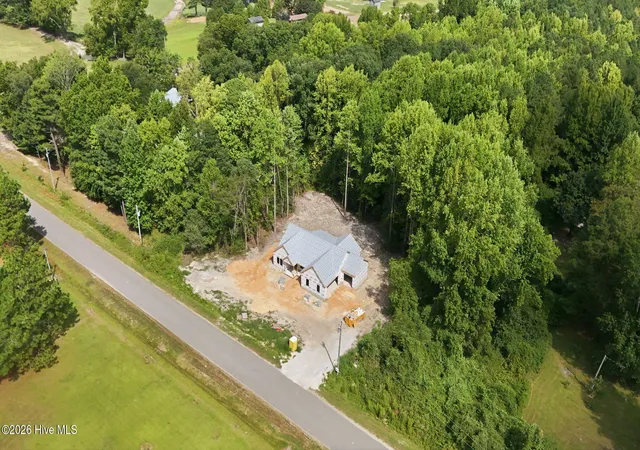 Photo 2 of Single family home for sale at 145 Barber Rd, Carthage, NC 28327 | MLS# 100602364 | Listing updated on 2026-09-21
