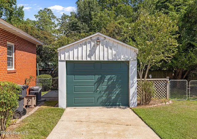 Photo 4 of Single family home for sale at 1805 Rose St, Goldsboro, NC 27530 | MLS# 100603167 | Listing updated on 2026-09-19