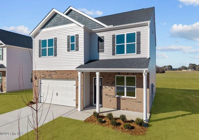 Photo 3 of Single family home for sale at 4012 Montford Dr, New Bern, NC 28562 | MLS# 100580316 | Listing updated on 2026-09-20