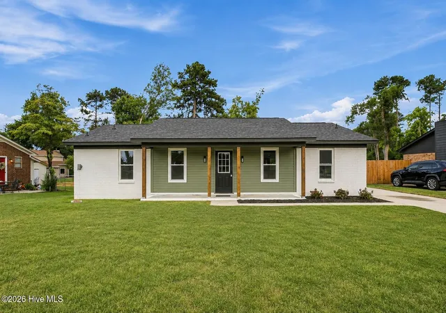 Photo 1 of Single family home for sale at 315 Miramar Dr, Martinez, GA 30907 | MLS# 100599779 | Listing updated on 2026-09-05