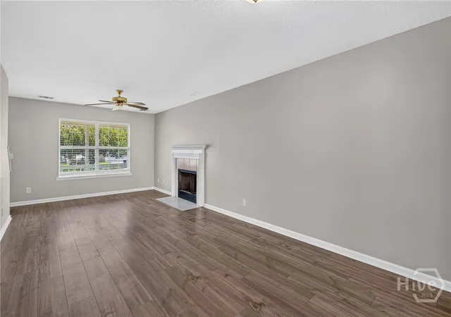 Photo 3 of Single family home for sale at 17 Leeward Dr, Savannah, GA 31419 | MLS# SA363278 | Listing updated on 2026-09-07