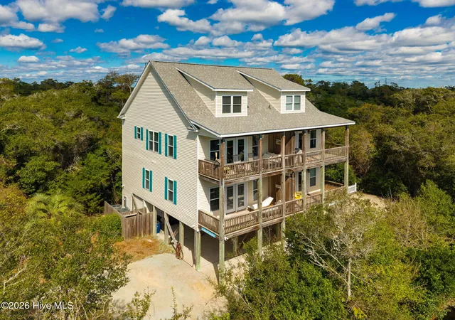 Photo 1 of Townhouse for sale at 118 Shell Dr #West, Emerald Isle, NC 28594 | MLS# 100604872 | Listing updated on 2026-10-12