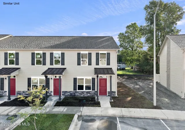 Townhouse for sale at 368 Boyington Pl Rd, Midway Park, NC 28544 | MLS# 100609210