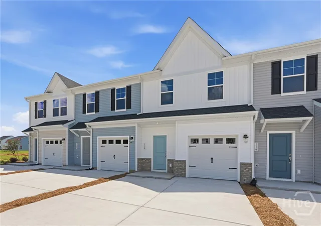Photo 3 of Townhouse for sale at 118 Brunson Cir, Rincon, GA 31326 | MLS# SA364385 | Listing updated on 2026-09-13