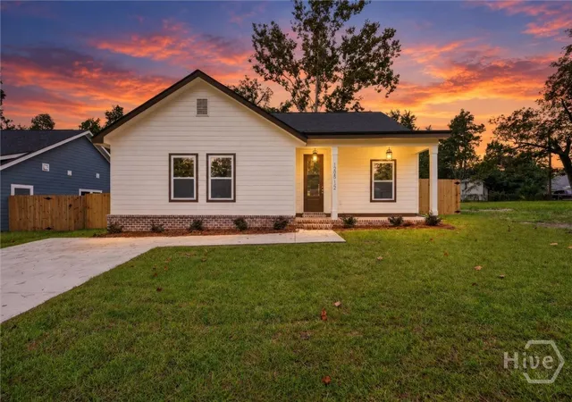 Photo 1 of Single family home for sale at 1205 E 1/2 71st St, Savannah, GA 31404 | MLS# SA366161 | Listing updated on 2026-10-11