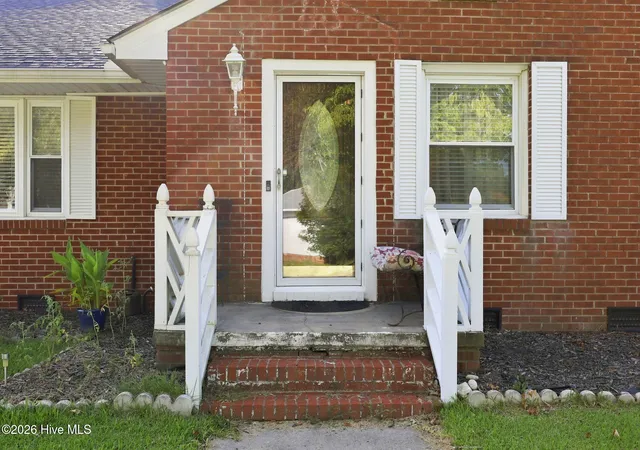 Photo 3 of Single family home for sale at 4048 Pitt St, Ayden, NC 28513 | MLS# 100602350 | Listing updated on 2026-09-09
