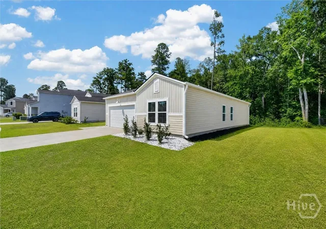 Photo 3 of Single family home for sale at 291 Lillian St, Rincon, GA 31326 | MLS# SA361654 | Listing updated on 2026-09-13