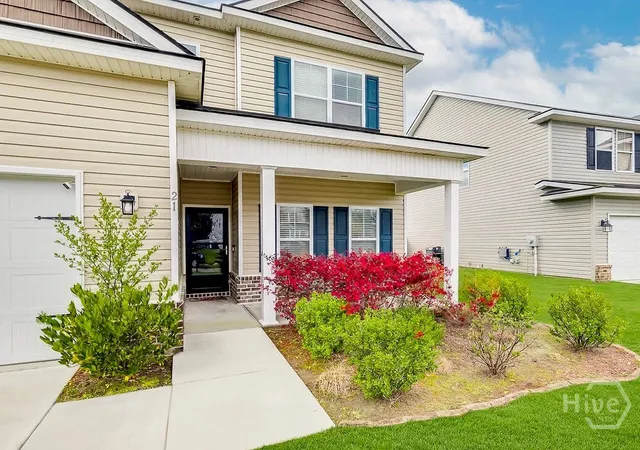 Photo 2 of Single family home for sale at 21 Castle Hl Rd, Savannah, GA 31419 | MLS# SA351331 | Listing updated on 2026-09-14