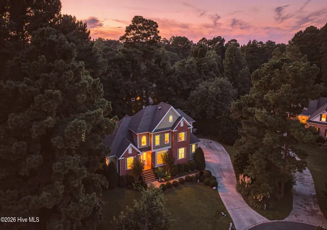 Photo 3 of Single family home for sale at 8709 Lake Nona Dr, Wilmington, NC 28411 | MLS# 100600632 | Listing updated on 2026-09-14