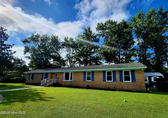 Photo 1 of Single family home for sale at 200 Stratford Rd, Havelock, NC 28532 | MLS# 100553316 | Listing updated on 2026-09-03