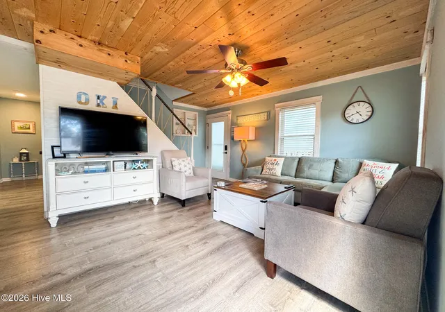 Photo 3 of Single family home for sale at 135 NE 34th Street, Oak Island, NC 28465 | MLS# 100602221 | Listing updated on 2026-10-05