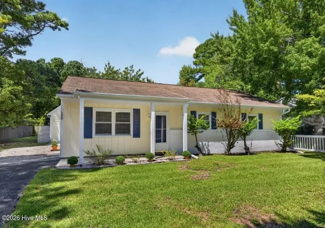 Photo 3 of Single family home for sale at 159 Horndale Dr, Wilmington, NC 28409 | MLS# 100602308 | Listing updated on 2026-09-14