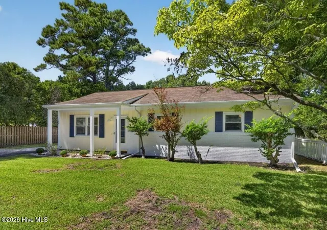 Photo 3 of Single family home for sale at 159 Horndale Dr, Wilmington, NC 28409 | MLS# 100602308 | Listing updated on 2026-09-14