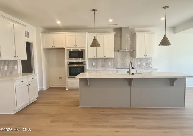 Photo 3 of Single family home for sale at 500 Amersham Rd, Carthage, NC 28327 | MLS# 100599109 | Listing updated on 2026-09-09