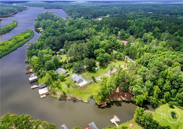 Photo 2 of Single family home for sale at 132 Franklin Rd, Eatonton, GA 31024 | MLS# SA357399 | Listing updated on 2026-09-07