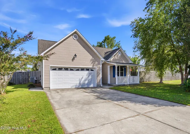 Photo 2 of Single family home for sale at 365 Hanna Dr, Wilmington, NC 28412 | MLS# 100602186 | Listing updated on 2026-09-11