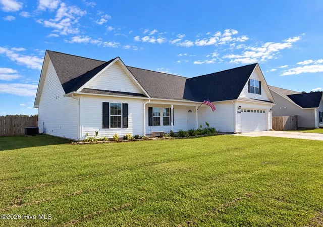 Photo 1 of Single family home for sale at 304 Caleb Ct, Beulaville, NC 28518 | MLS# 100610103 | Listing updated on 2026-10-14