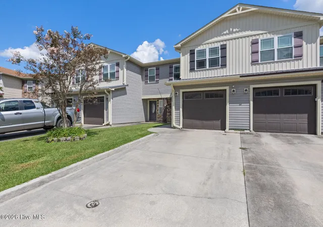 Photo 4 of Townhouse for sale at 205 Kenan Loop, Jacksonville, NC 28546 | MLS# 100600260 | Listing updated on 2026-09-10