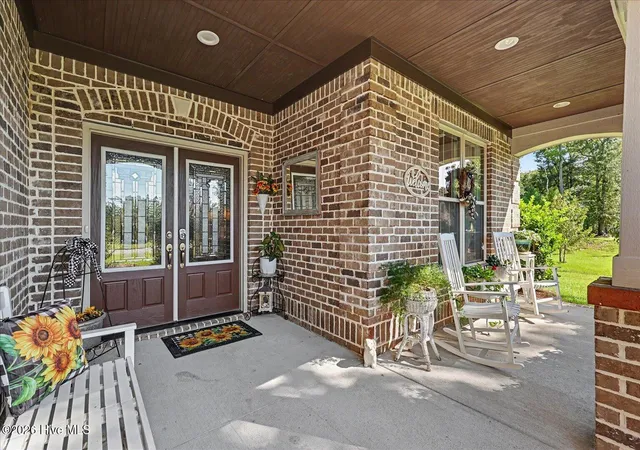 Photo 4 of Townhouse for sale at 669 Jenoa Loop, Castle Hayne, NC 28429 | MLS# 100601524 | Listing updated on 2026-09-17