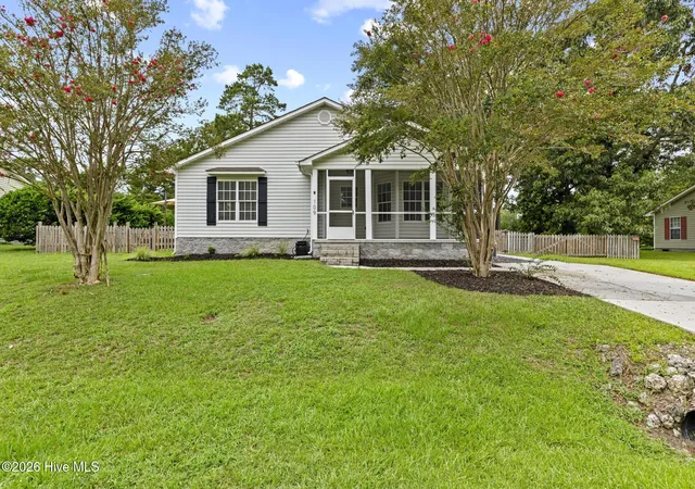 Single family home for sale at 109 Halls Crk Dr, Swansboro, NC 28584 | MLS# 100602774