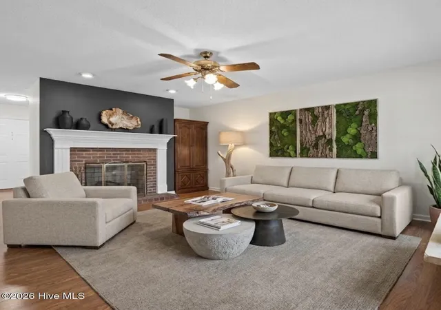Photo 1 of Single family home for sale at 6200 Strawfield Dr, Wilmington, NC 28405 | MLS# 100598252 | Listing updated on 2026-09-14