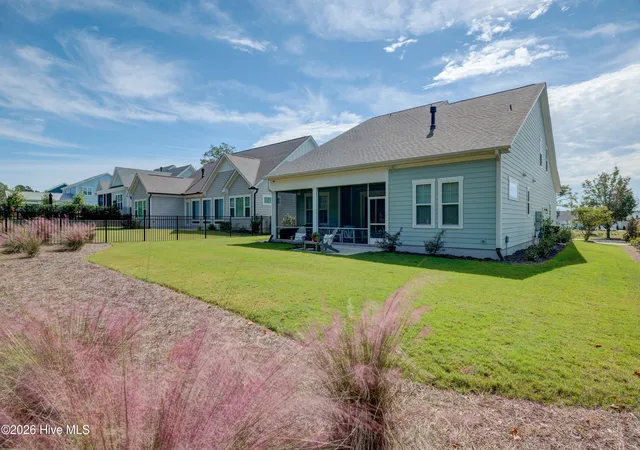 Photo 4 of Single family home for sale at 1121 Rockhill Rd, Castle Hayne, NC 28429 | MLS# 100603372 | Listing updated on 2026-09-15