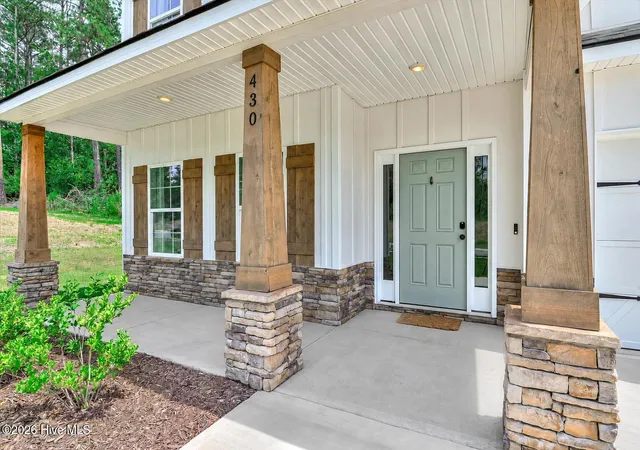 Photo 3 of Single family home for sale at 430 Bronco Pass, Evans, GA 30809 | MLS# 100586754 | Listing updated on 2026-09-18