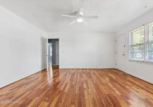 Photo 4 of Single family home for sale at 1708 N Poplar St, Aberdeen, NC 28315 | MLS# 100603490 | Listing updated on 2026-09-24