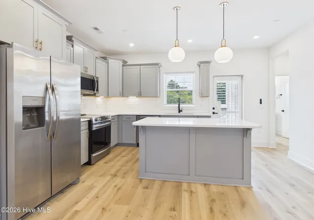 Photo 3 of Townhouse for sale at 129 Lexington Ln, Southern Pines, NC 28387 | MLS# 100590596 | Listing updated on 2026-10-15